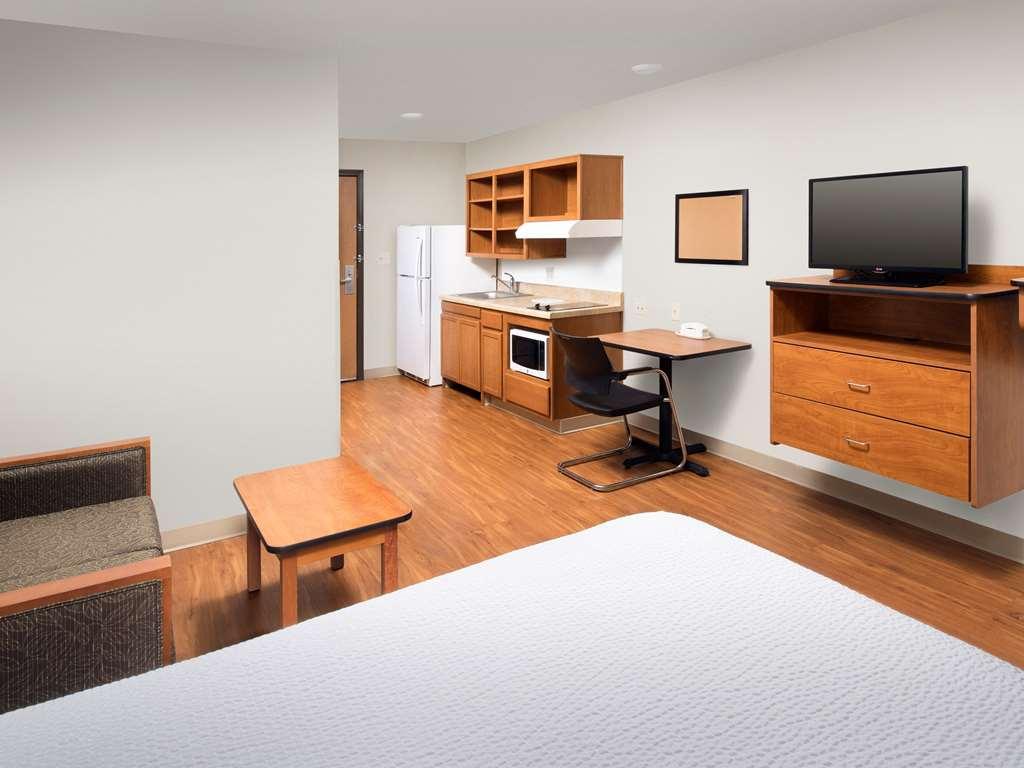 Extended Stay America Select Suites - Jacksonville - North Chambre photo